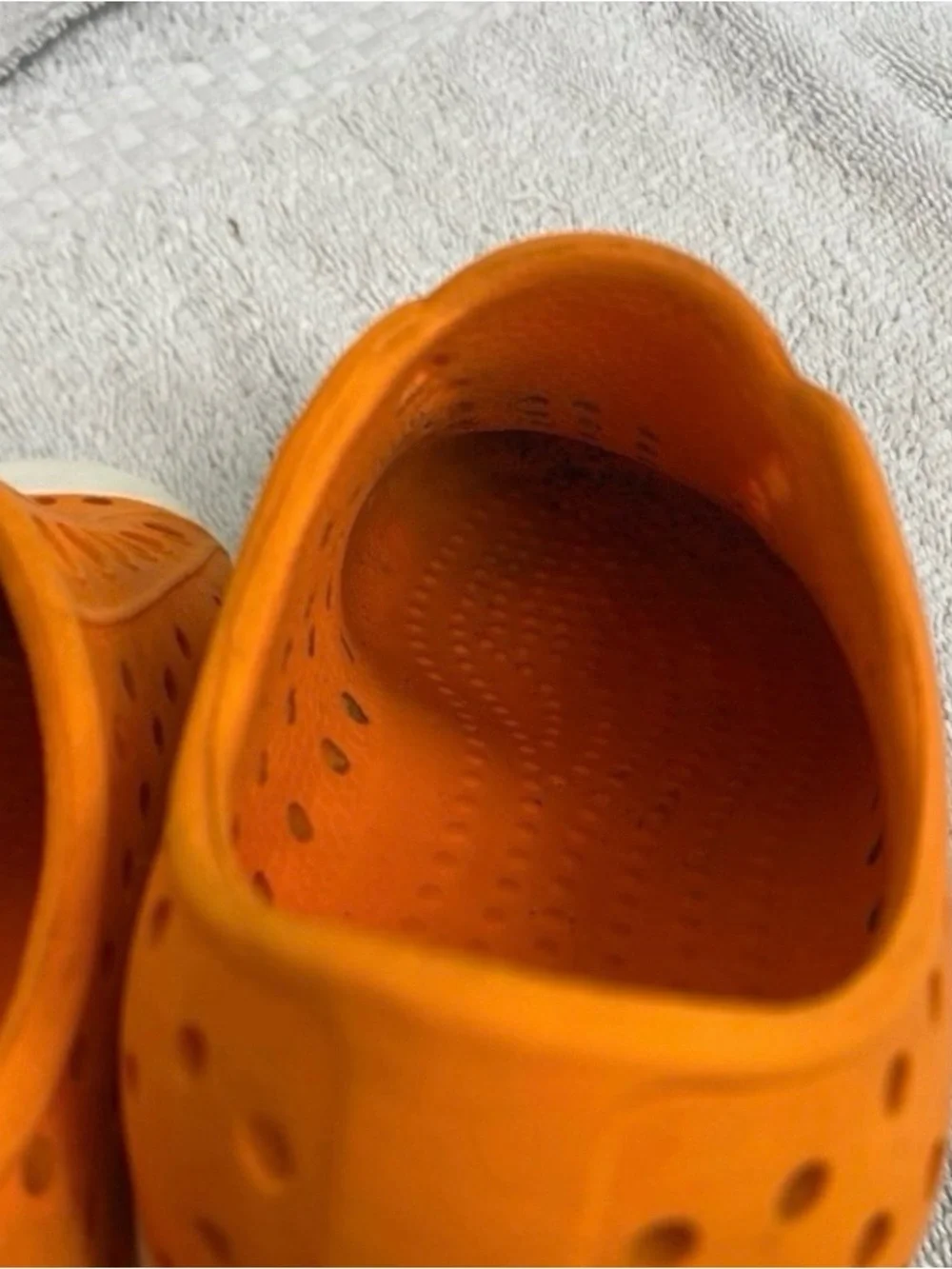 Native Shoes Kids Jefferson City Orange White Slip-on Sneakers Size C7 Casual